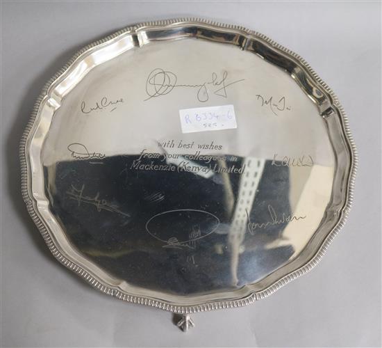 A modern silver salver by Mappin & Webb, 25 oz.